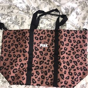 🙈PINK Travel Tote Travel Bag